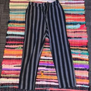 Striped Straight leg cropped pants